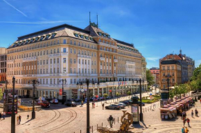 Отель Radisson Blu Carlton Hotel, Bratislava, Братислава